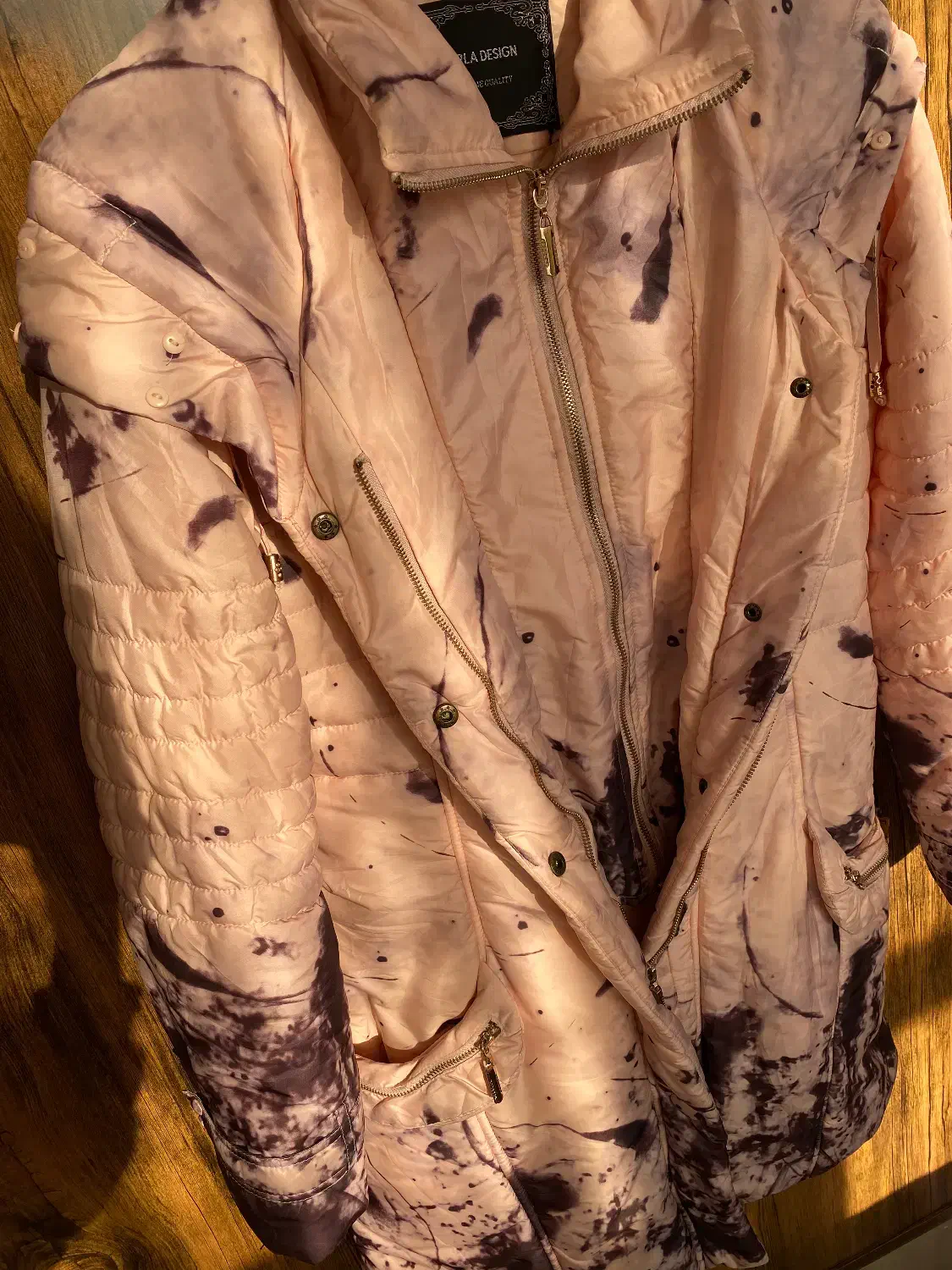 کاپشن و بارونی کاملا تمیز و سالم|لباس|نیشابور, پنجراه|دیوار