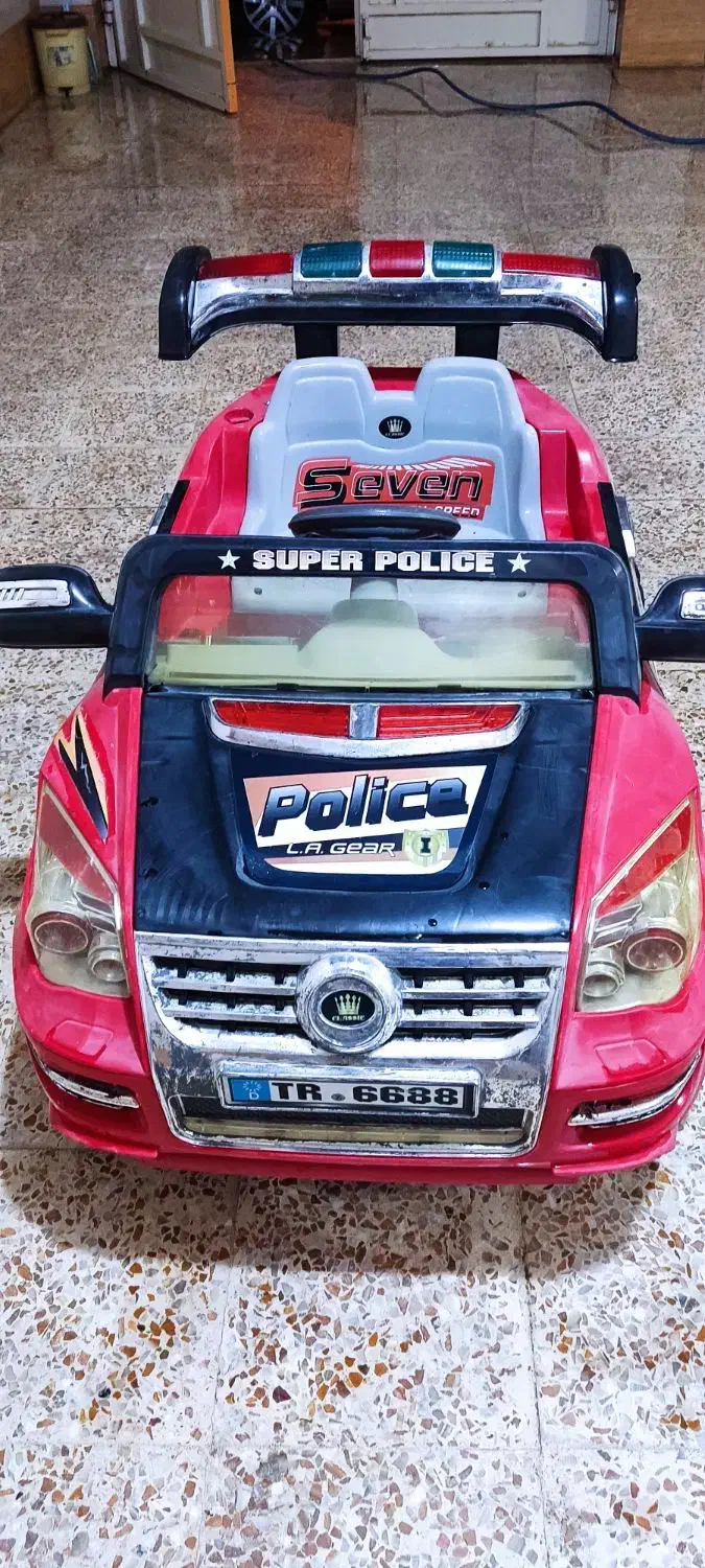 ماشین شارژی|اسباب‌بازی بچه|اندیمشک, |دیوار