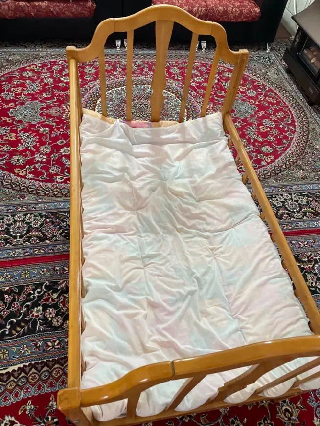 فروش تخت بچگانه|تخت و صندلی بچه|لار, |دیوار