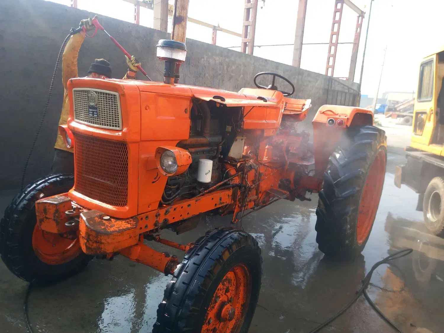 باعرض سلام|خودرو سنگین|لاجان, |دیوار