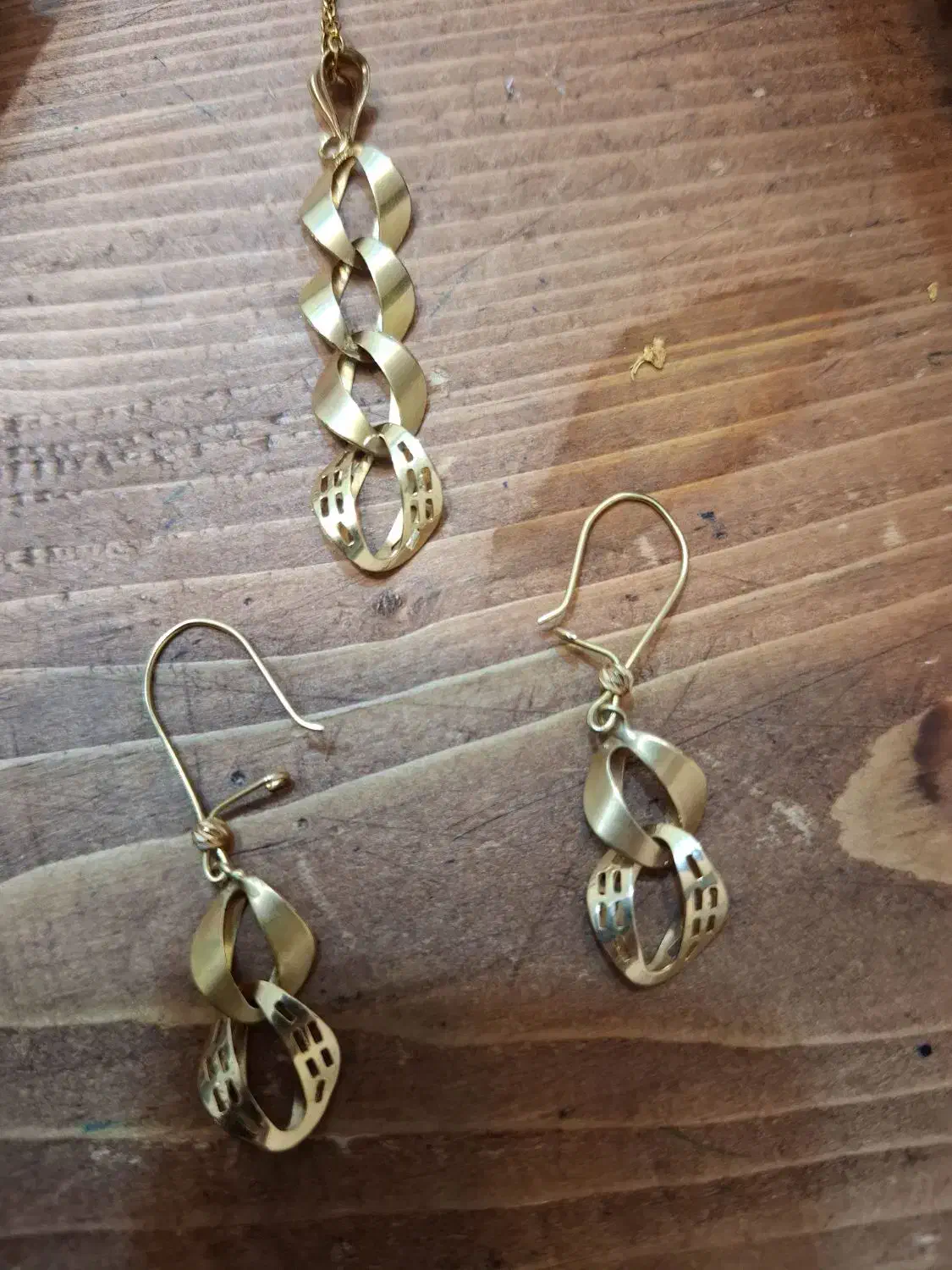 نیم ست در حد نو استفاده نشده|جواهرات|اردبیل, |دیوار