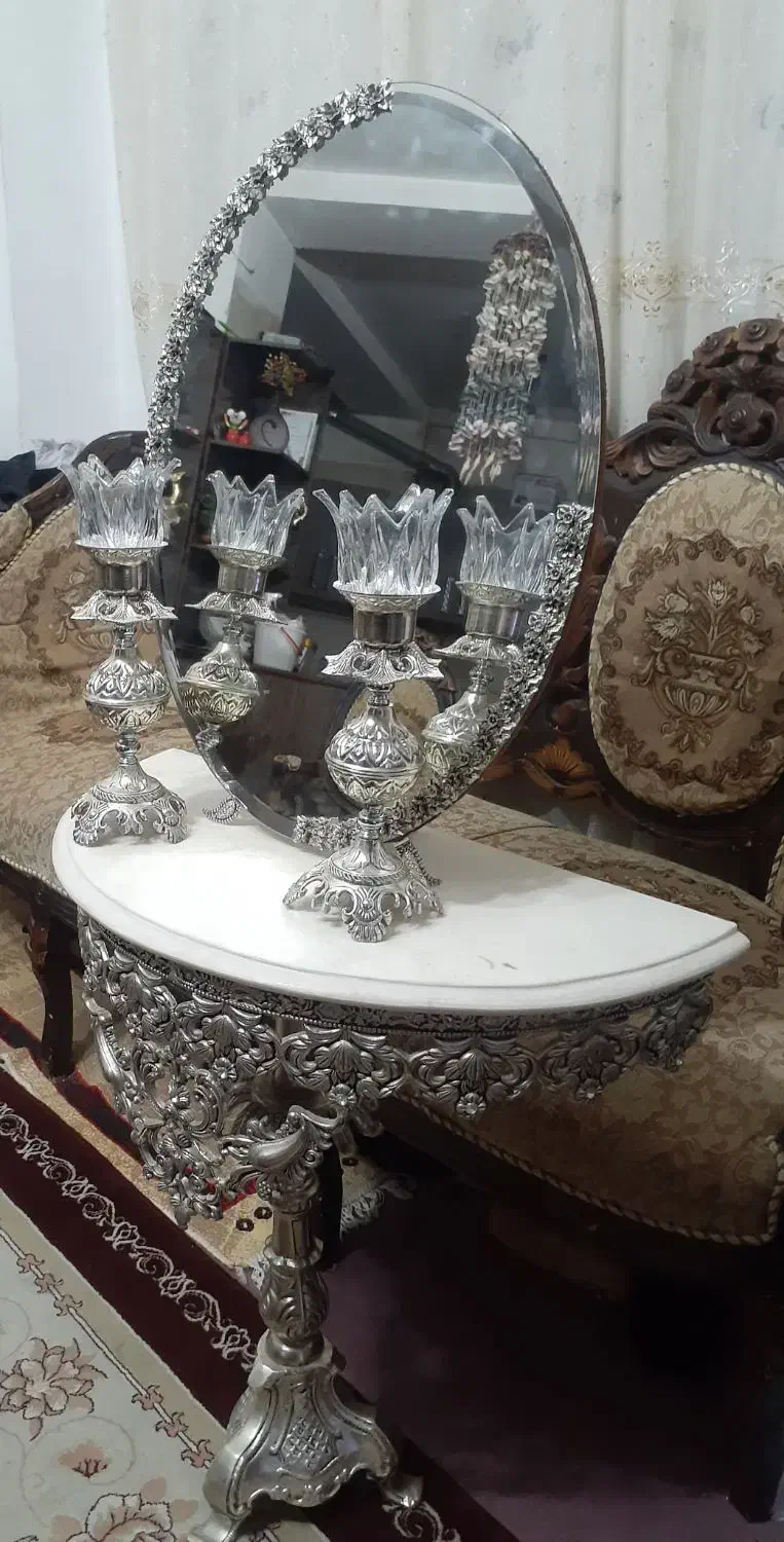 اینه شمعدون نقره ای برای شیک پسندان|صنایع دستی و سایر لوازم تزئینی|دماوند, مسکن مهر گیلاوند|دیوار