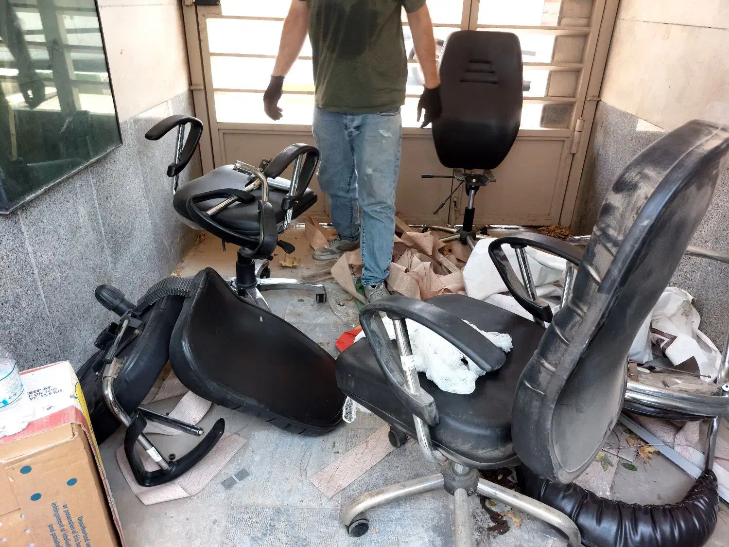 تع میر قطعات صندلی اداری|خدمات پیشه و مهارت|نظرآباد, نظرآباد|دیوار