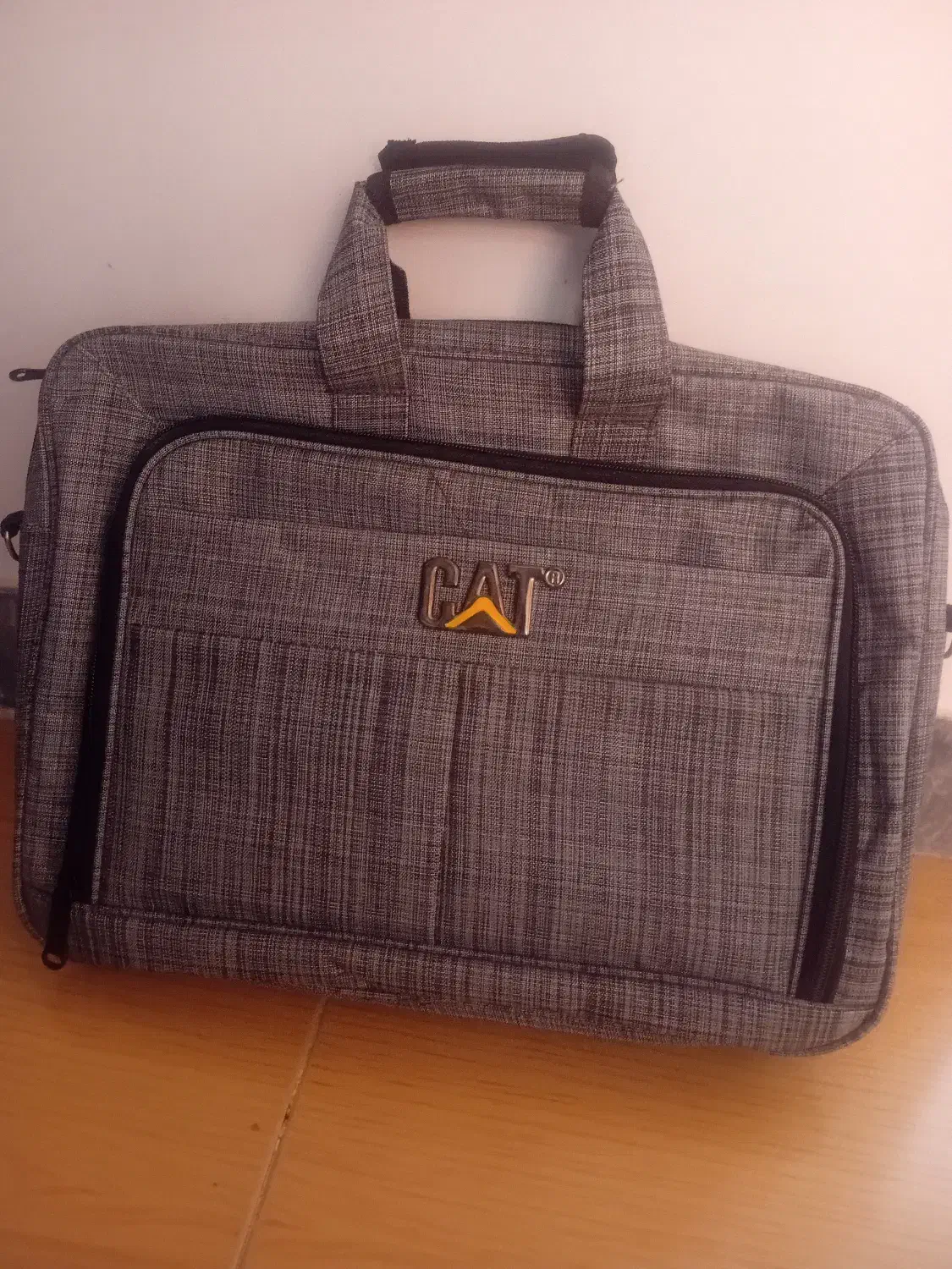 کیف لپ تاپ دوشی برندCAT|کیف، کفش، کمربند|مرند, |دیوار