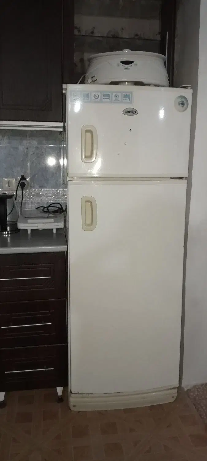 یخچال سایوان|یخچال و فریزر|سلفچگان, |دیوار