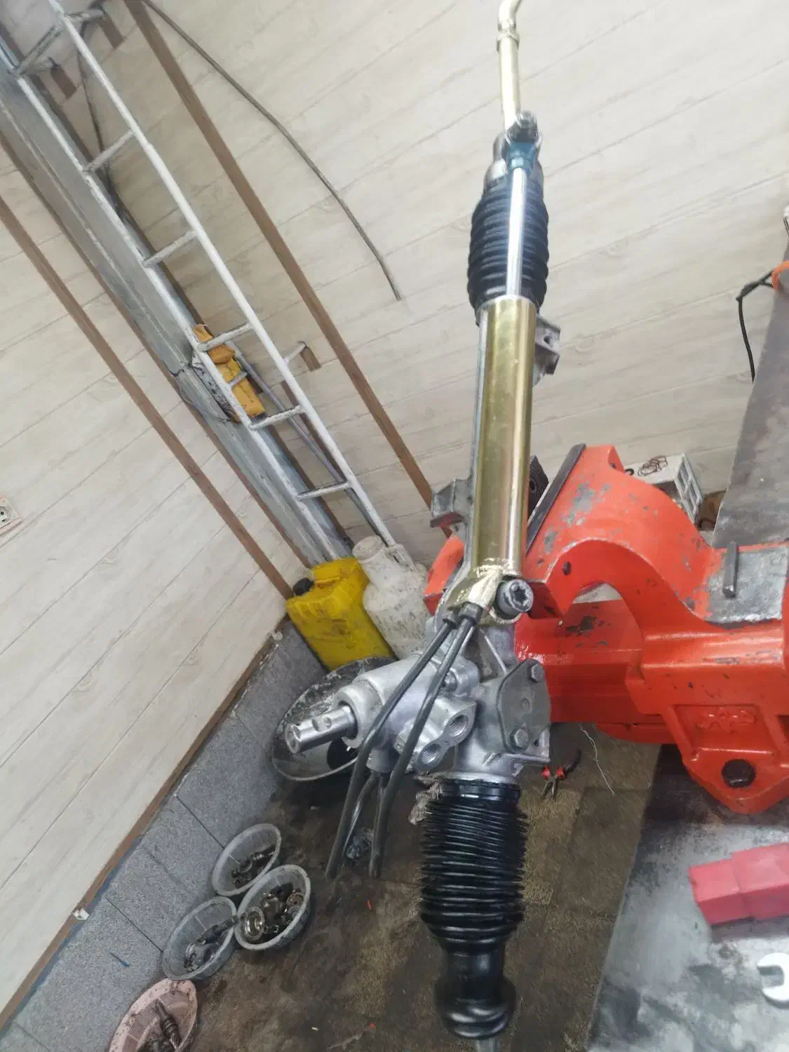 تعمیرگاه پمپ هیدرولیک و جعبه فرمان|قطعات یدکی و لوازم جانبی|تبریز, |دیوار