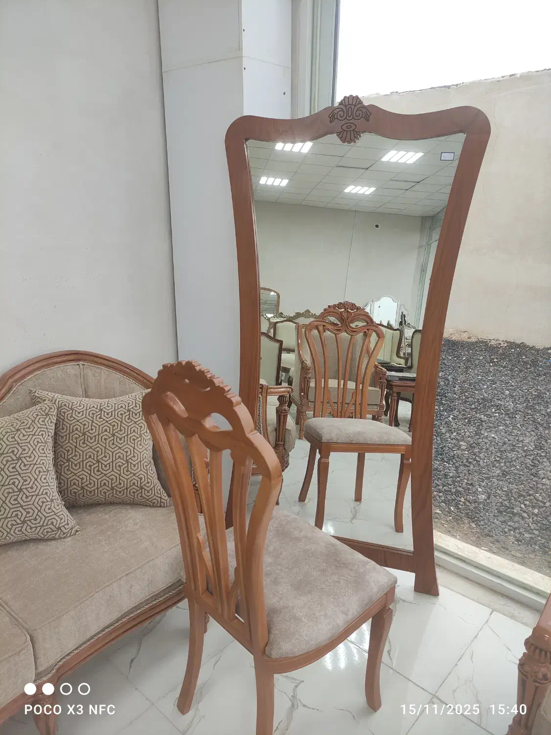 آینه قدی|آینه|خمین, |دیوار