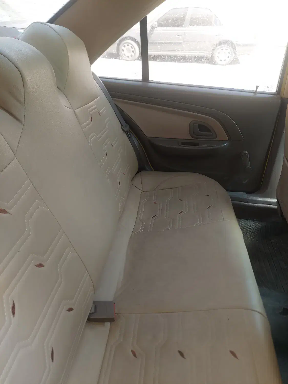 پژو ۴۰۵ تاکسی مدل ۹۶|خودرو سواری و وانت|اصفهان, ابر|دیوار