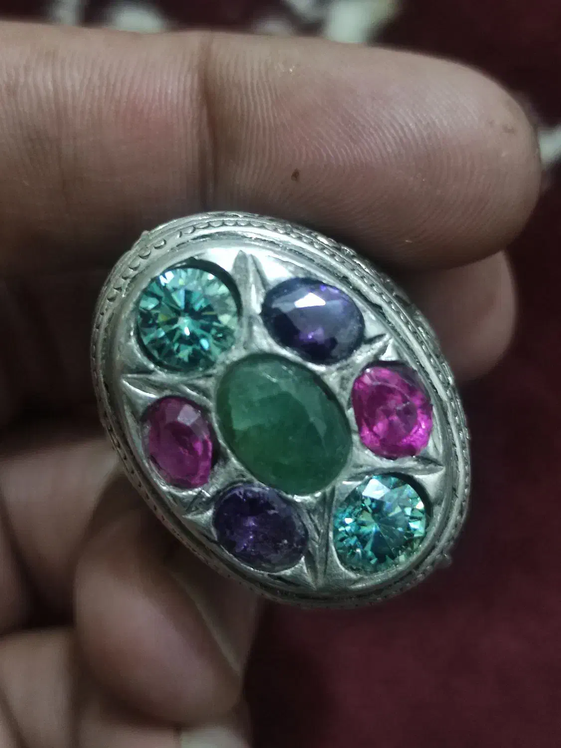 شجرتک درخت و انگشترای هفت جواهری|جواهرات|چهارباغ, |دیوار