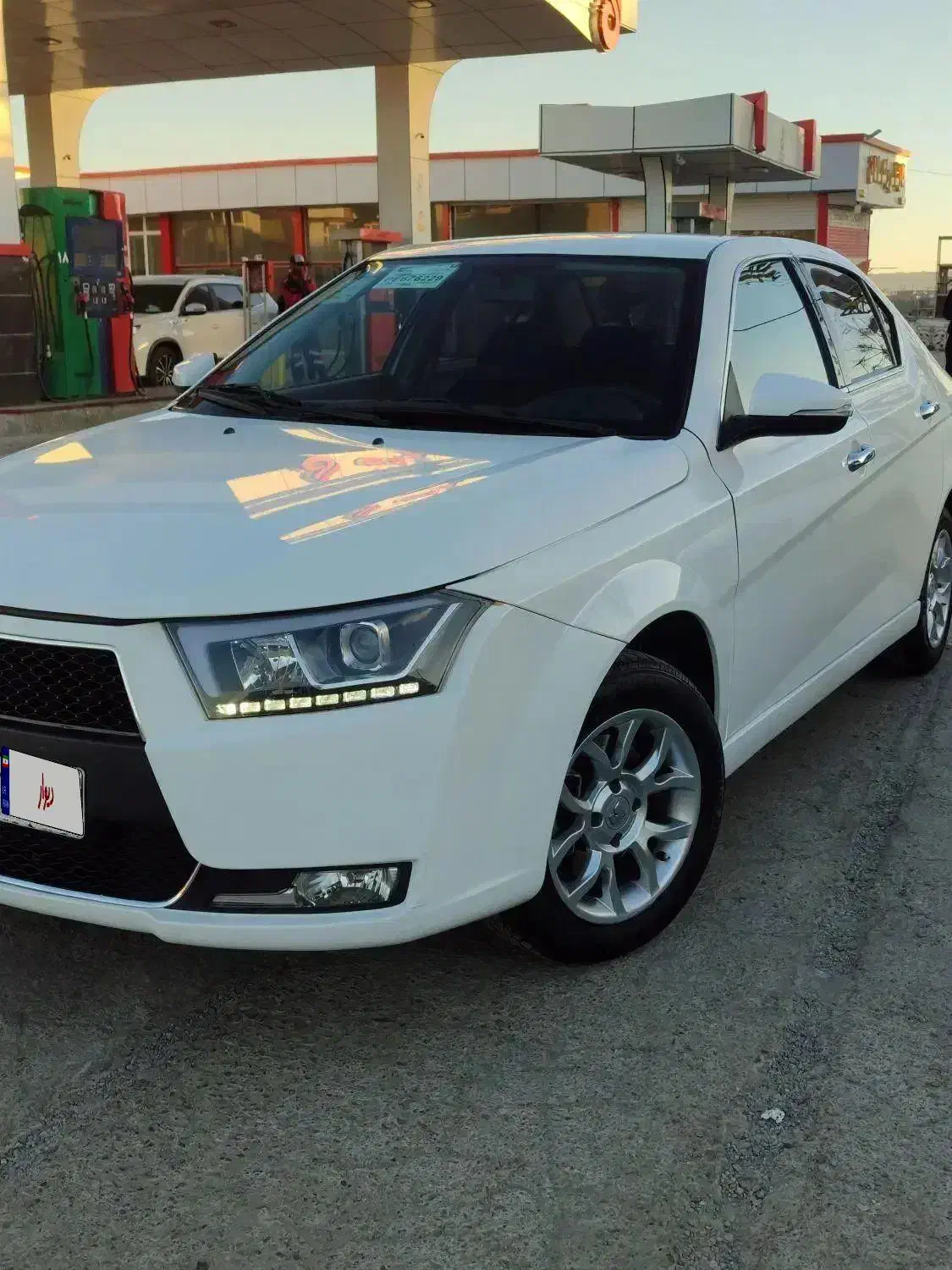 دنا پلاس 1402 کارمندی استثنائی|خودرو سواری و وانت|تربت‌حیدریه, مظفریه|دیوار