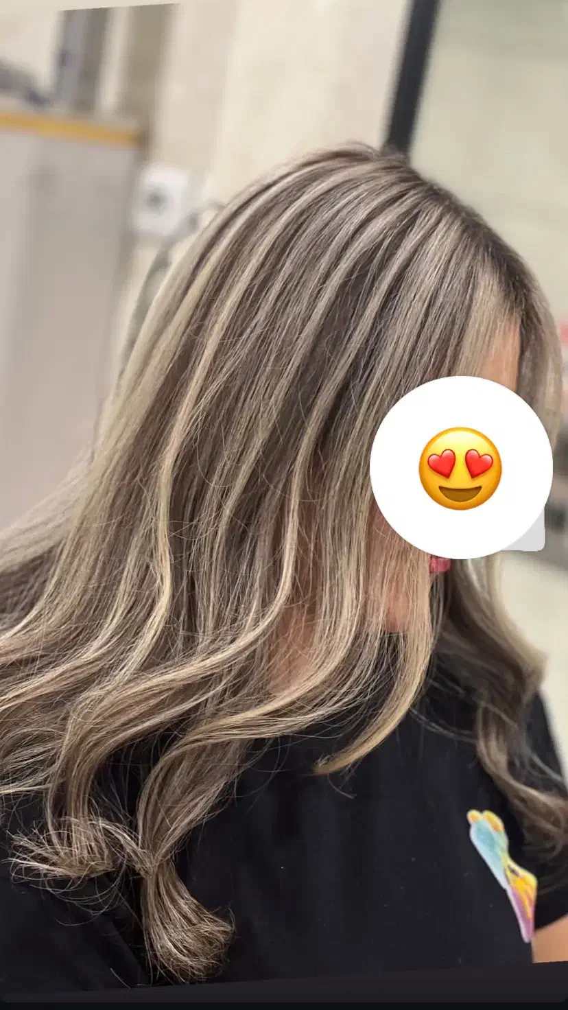 رنگ ولایت|خدمات آرایشگری و زیبایی|خوی, |دیوار