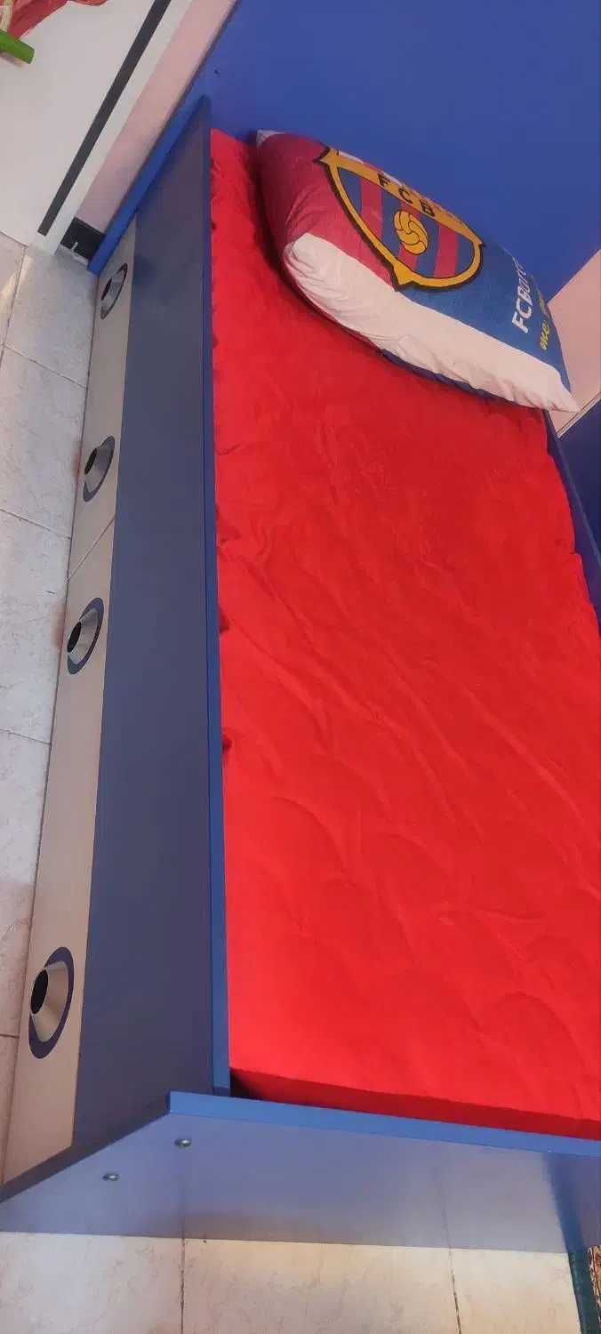 سرویس خواب نوزاد نوجوان کامل|تخت و سرویس خواب|شاهینشهر, شهرک گلدیس|دیوار