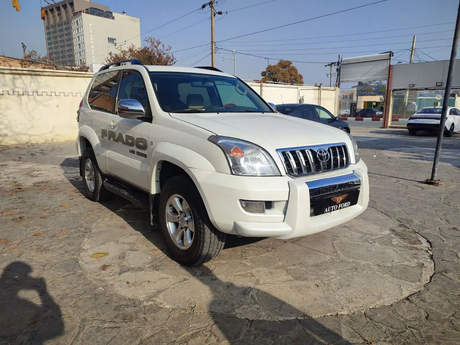 پرادو ۲۰۰۸ دو درب چهارسیلندر بیرنگ اتومات|خودرو سواری و وانت|ارومیه, |دیوار