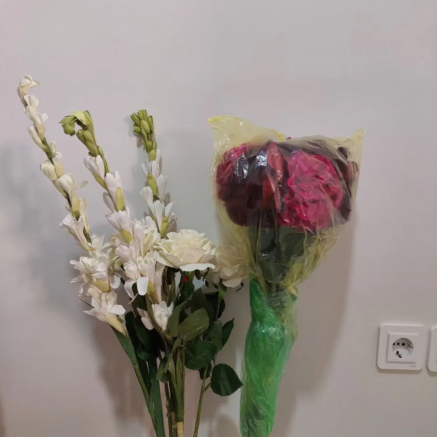 گل مصنوعی|گل مصنوعی|همدان, |دیوار