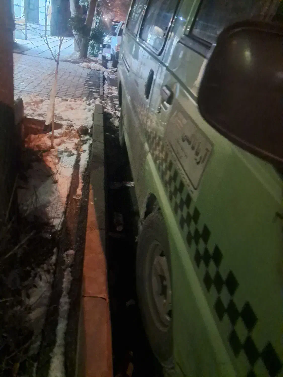 ون دلیکا تاکسی|خودرو سواری و وانت|تهران, تهرانپارس جنوبی|دیوار