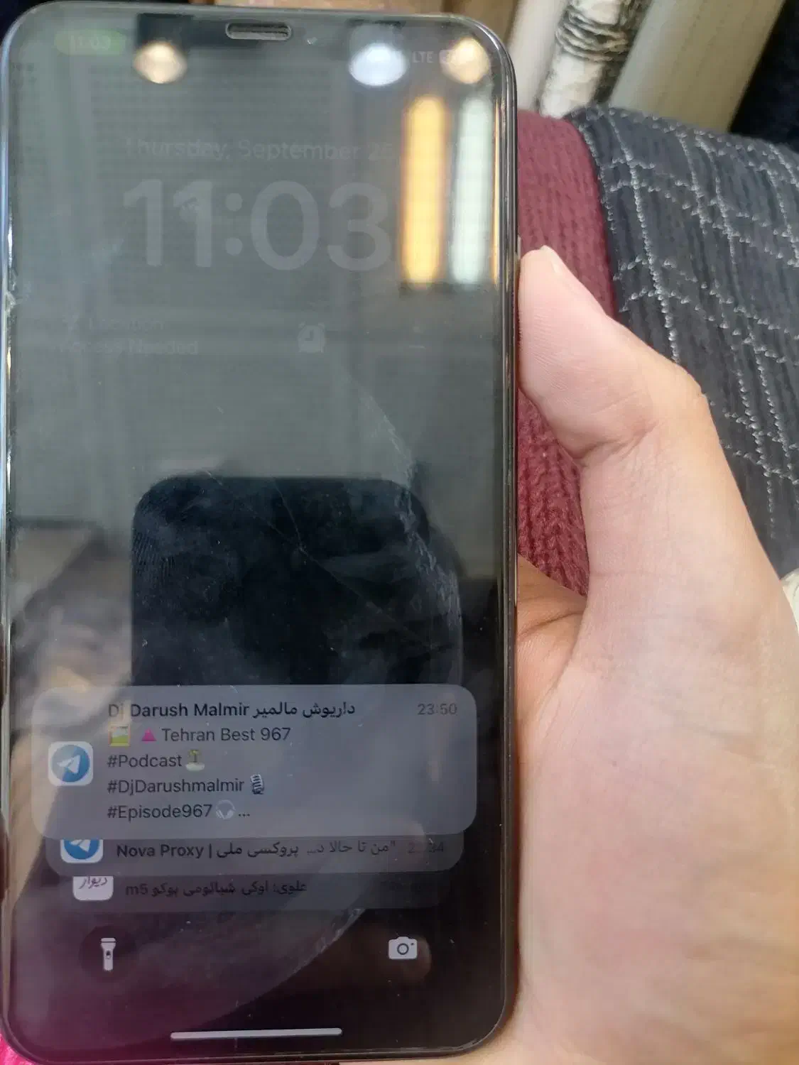 آیفون xs max|موبایل|هشتگرد, هشتگرد قدیم|دیوار
