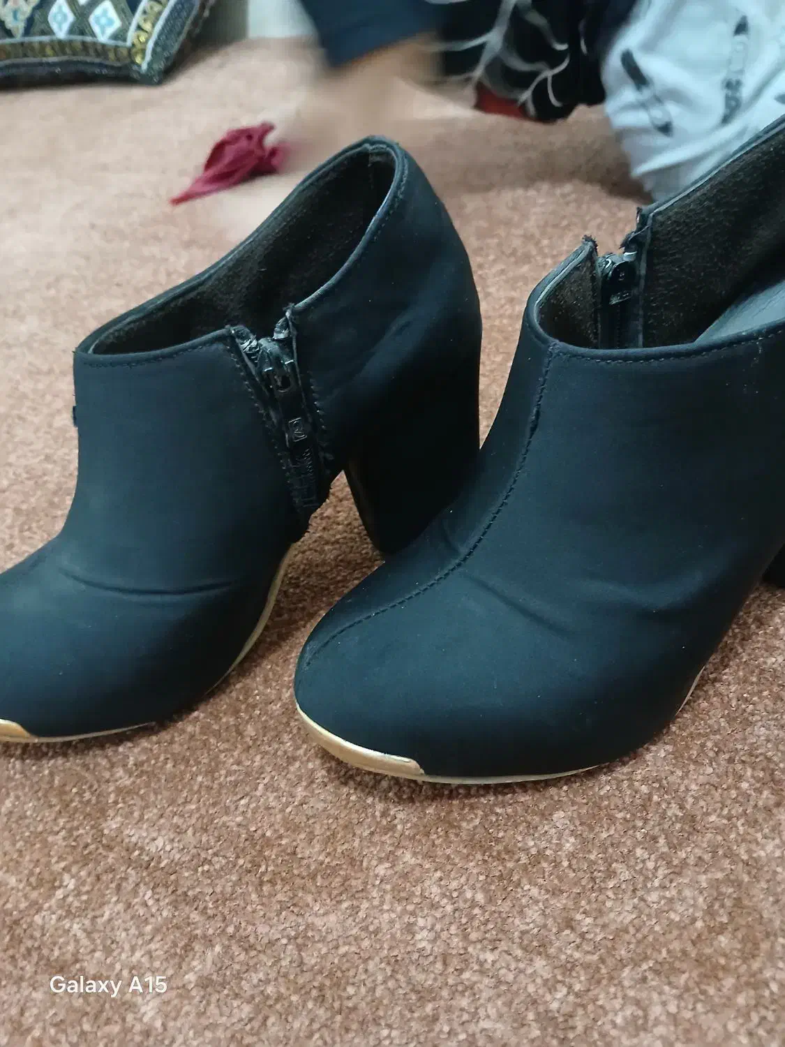 کفش|کیف، کفش، کمربند|اهواز, شریعتی جنوبی|دیوار