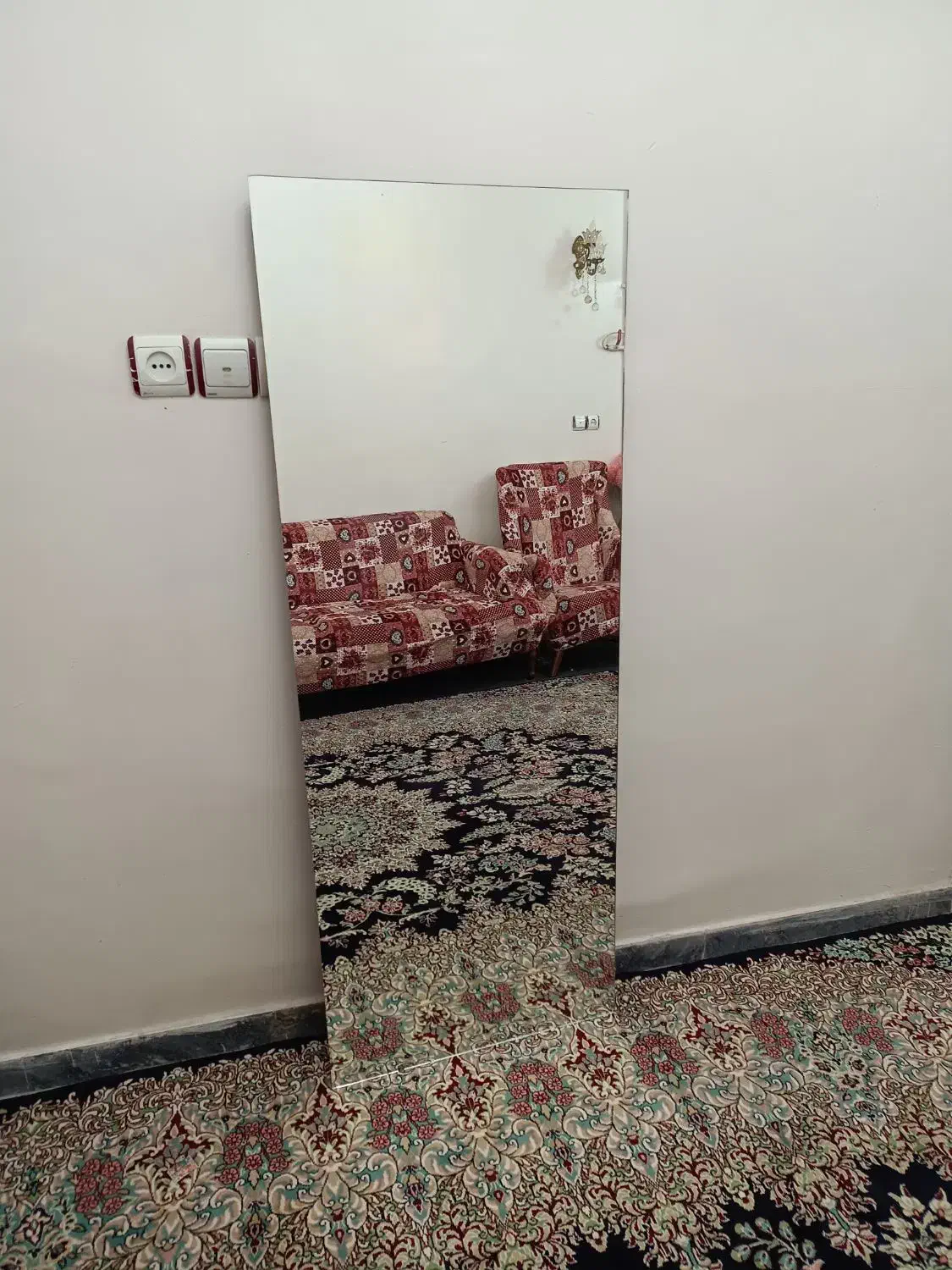 آینه|آینه|باغستان, |دیوار