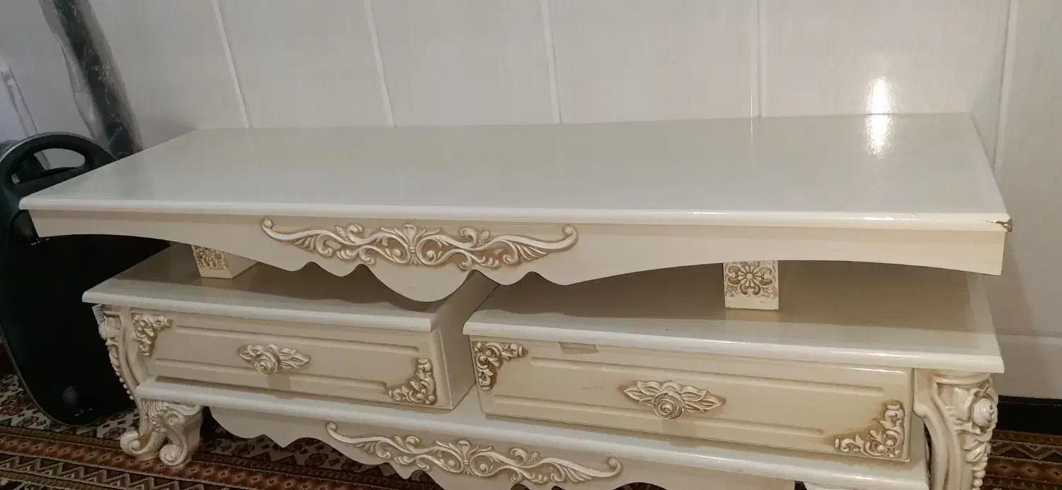 میز تلویزیون کرمی رنگ|میز تلویزیون|قنوات, |دیوار