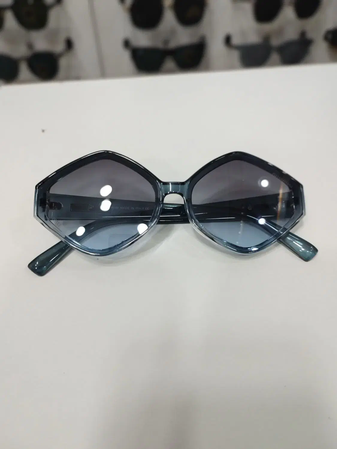 عینک افتابی|زیورآلات و اکسسوری|کرمان, |دیوار