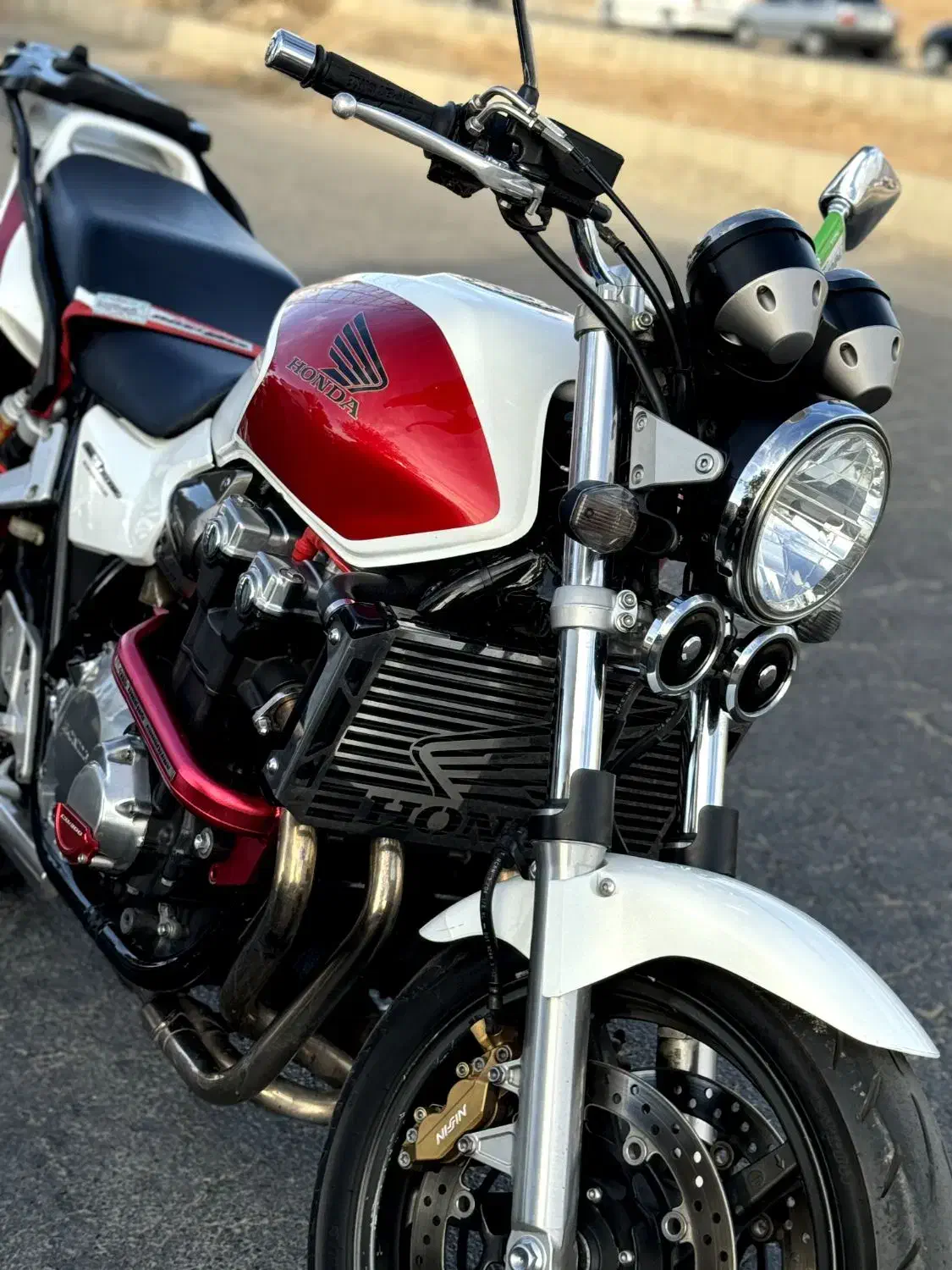 ۱۳۰۰ در حد خشک|موتورسیکلت|تهران, امام زاده حسن|دیوار