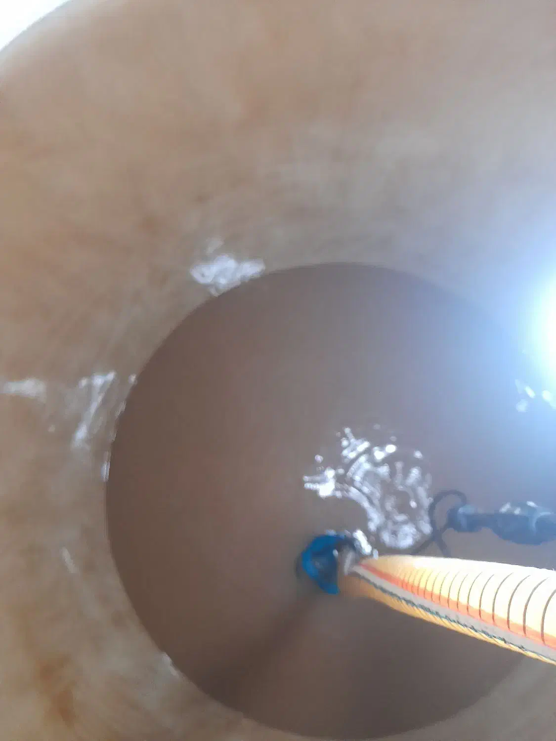 شستشوی مخزن شستن مخزن منبع تانکر لایروبی مخزن اب|خدمات نظافت|اهواز, کوروش|دیوار