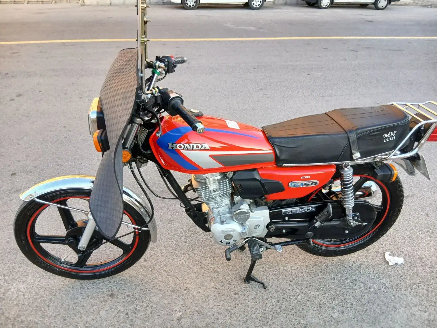 موتور هوندا 150|موتورسیکلت|قم, سراجه (۱۵ خرداد)|دیوار