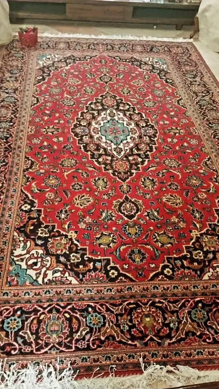 دو تخته فرش ۹ متری  دست باف لاکی سالم سالم|فرش|تهران, توحید|دیوار