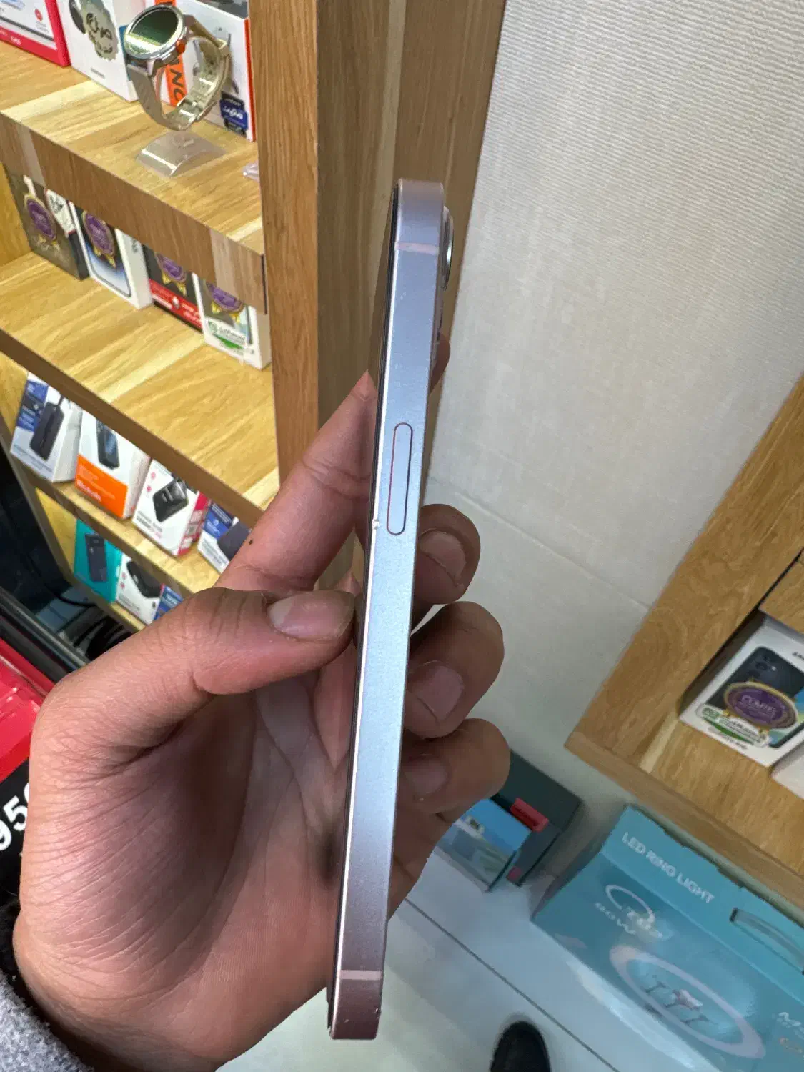 ایفون ۱۳نرمال ۲۵۶|موبایل|رودسر, |دیوار