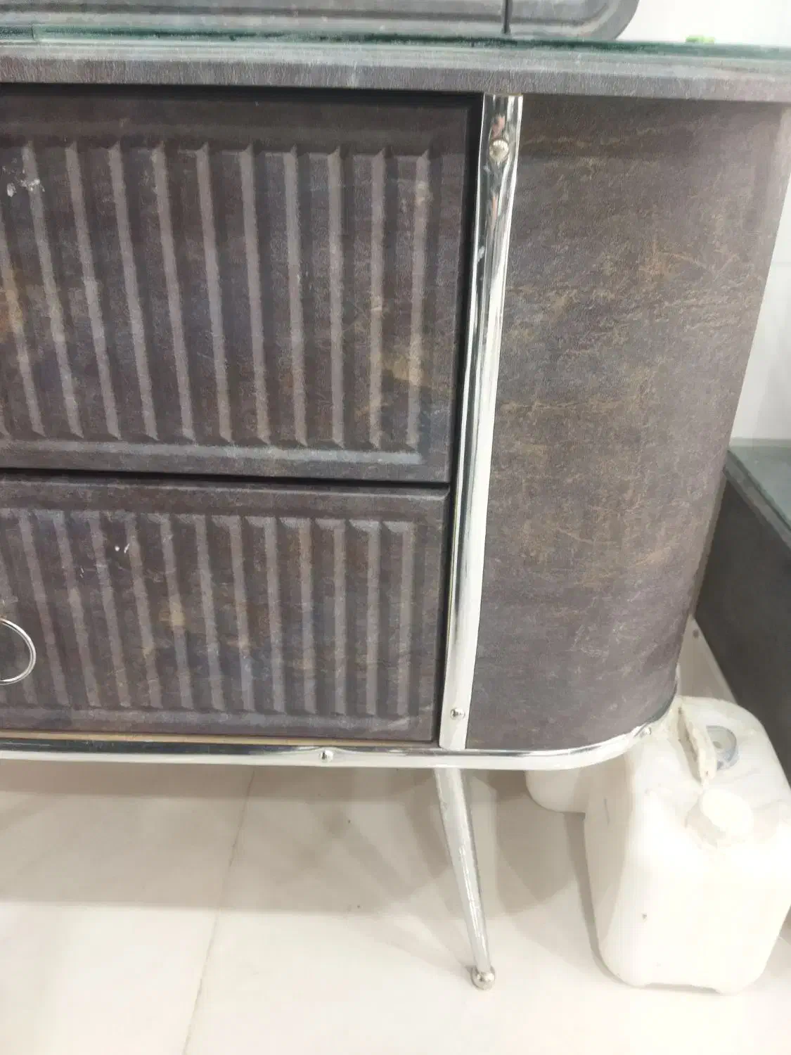 وسایل آرایشگاهی|آرایشگاه و سالنهای زیبایی|یاسوج, |دیوار