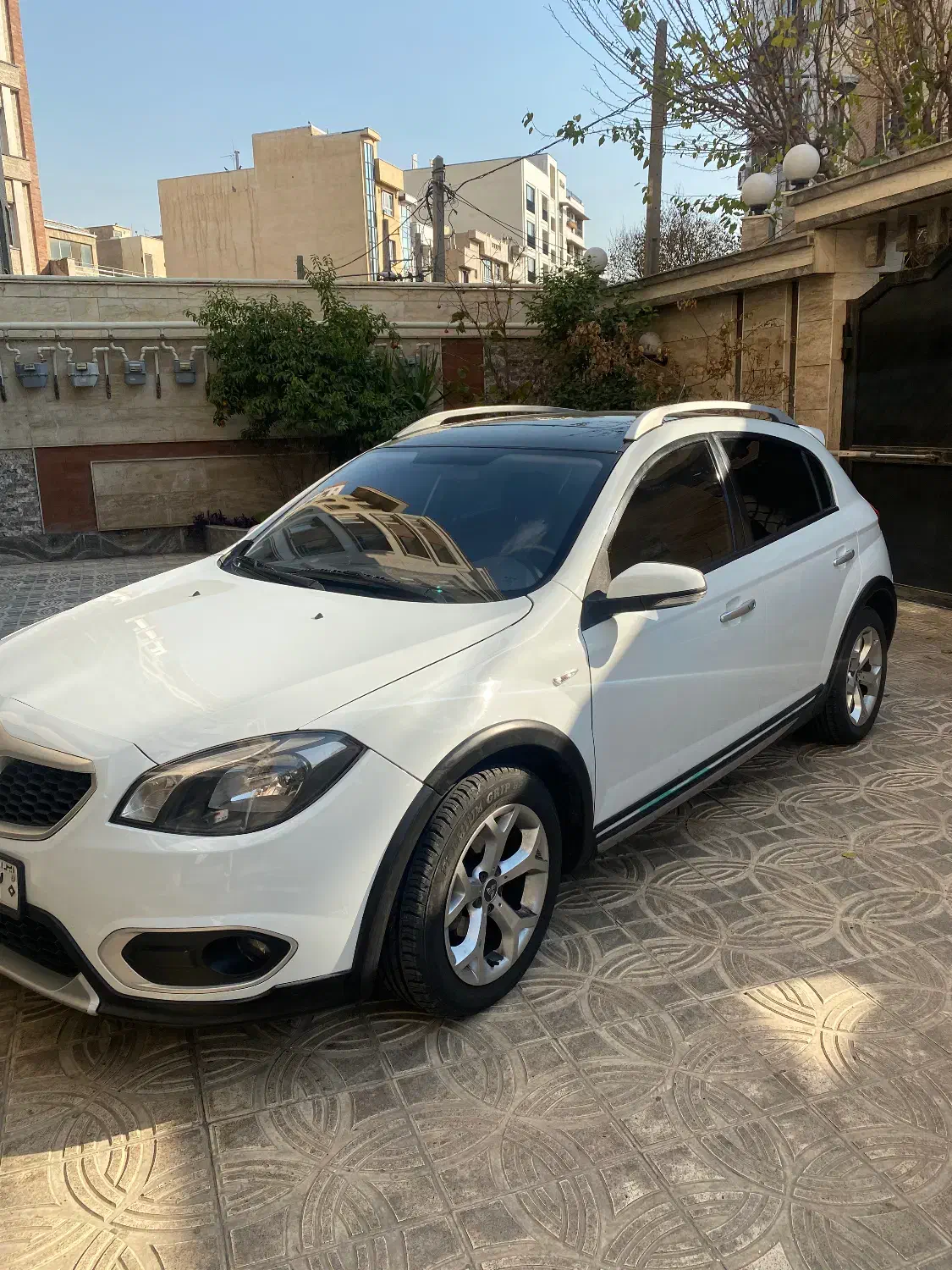 برلیانس کراس مدل۱۳۹۷ بی رنگ|خودرو سواری و وانت|تهران, امامت|دیوار