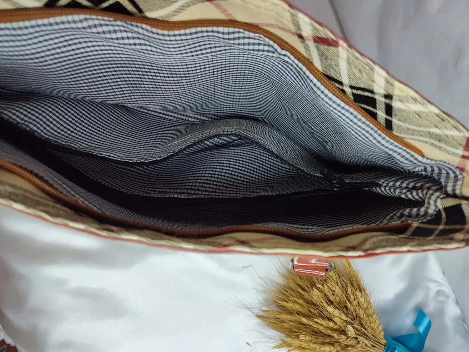 کیف دستی بزرگ زنانه|کیف، کفش، کمربند|تهران, امام زاده عبدالله|دیوار