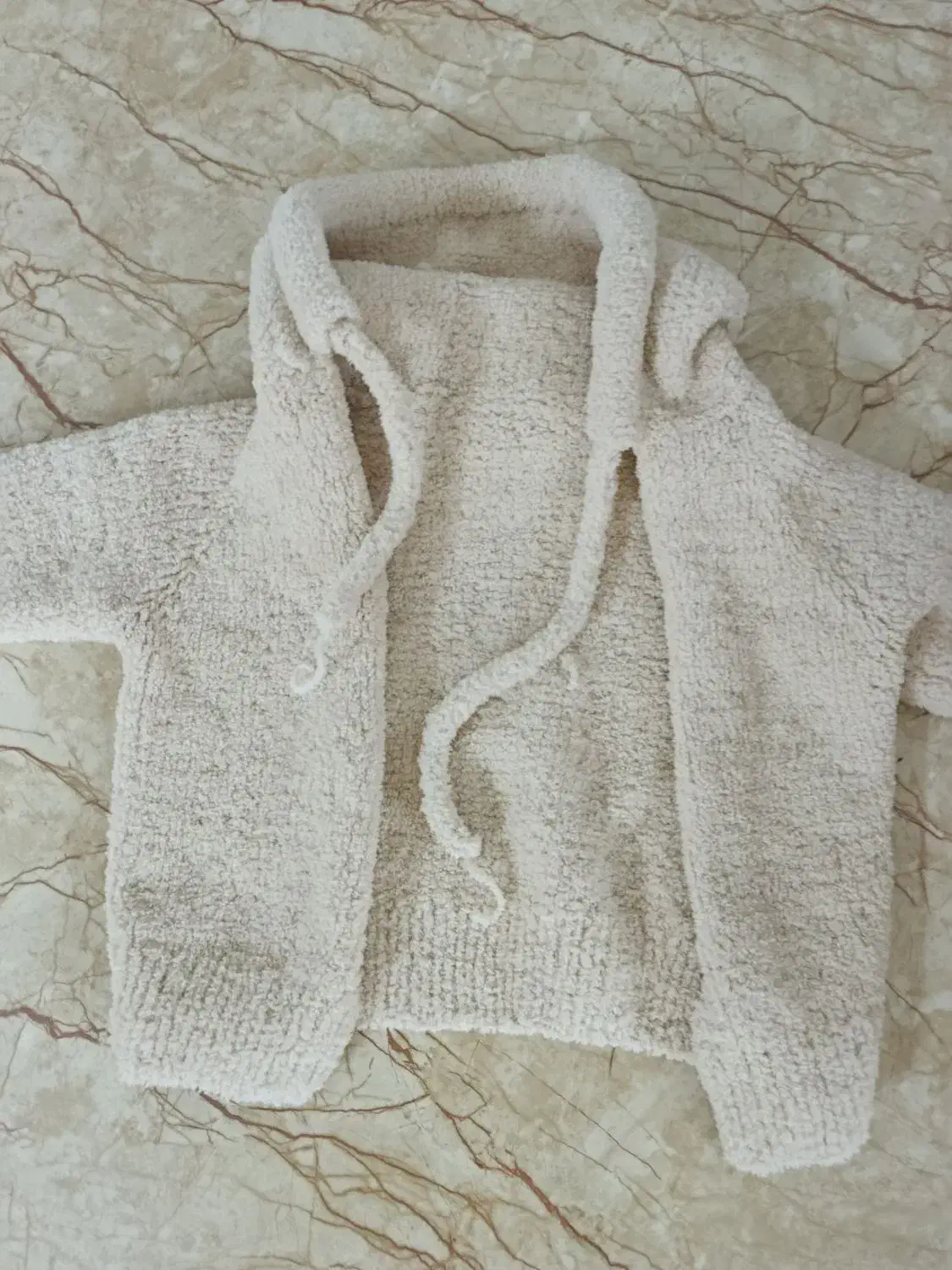 دوتیکه کاموا ابریشمی دست بافت|کفش و لباس بچه|بروجرد, |دیوار