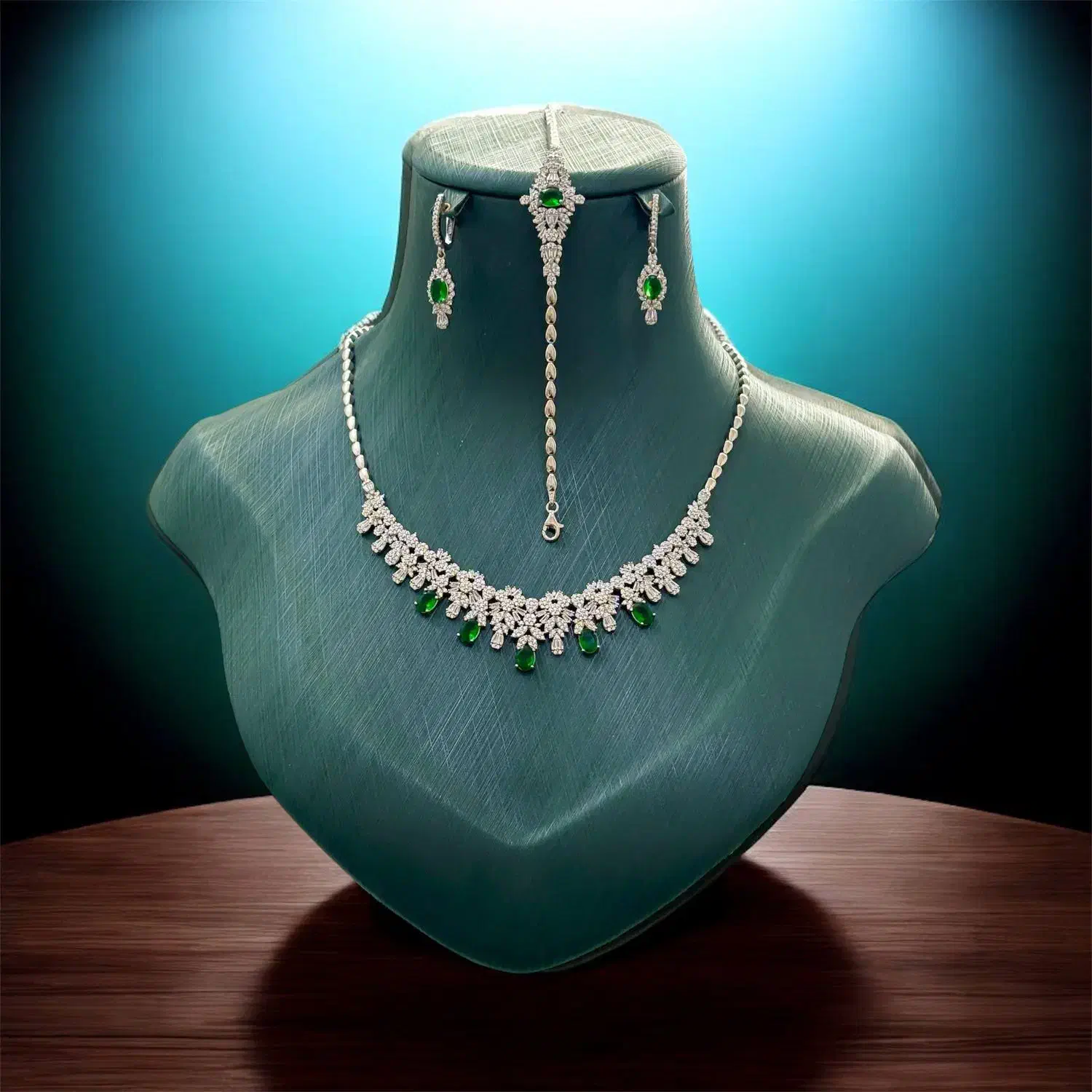 سرویس نقره با نگین grin باساعت نقره|جواهرات|تبریز, |دیوار