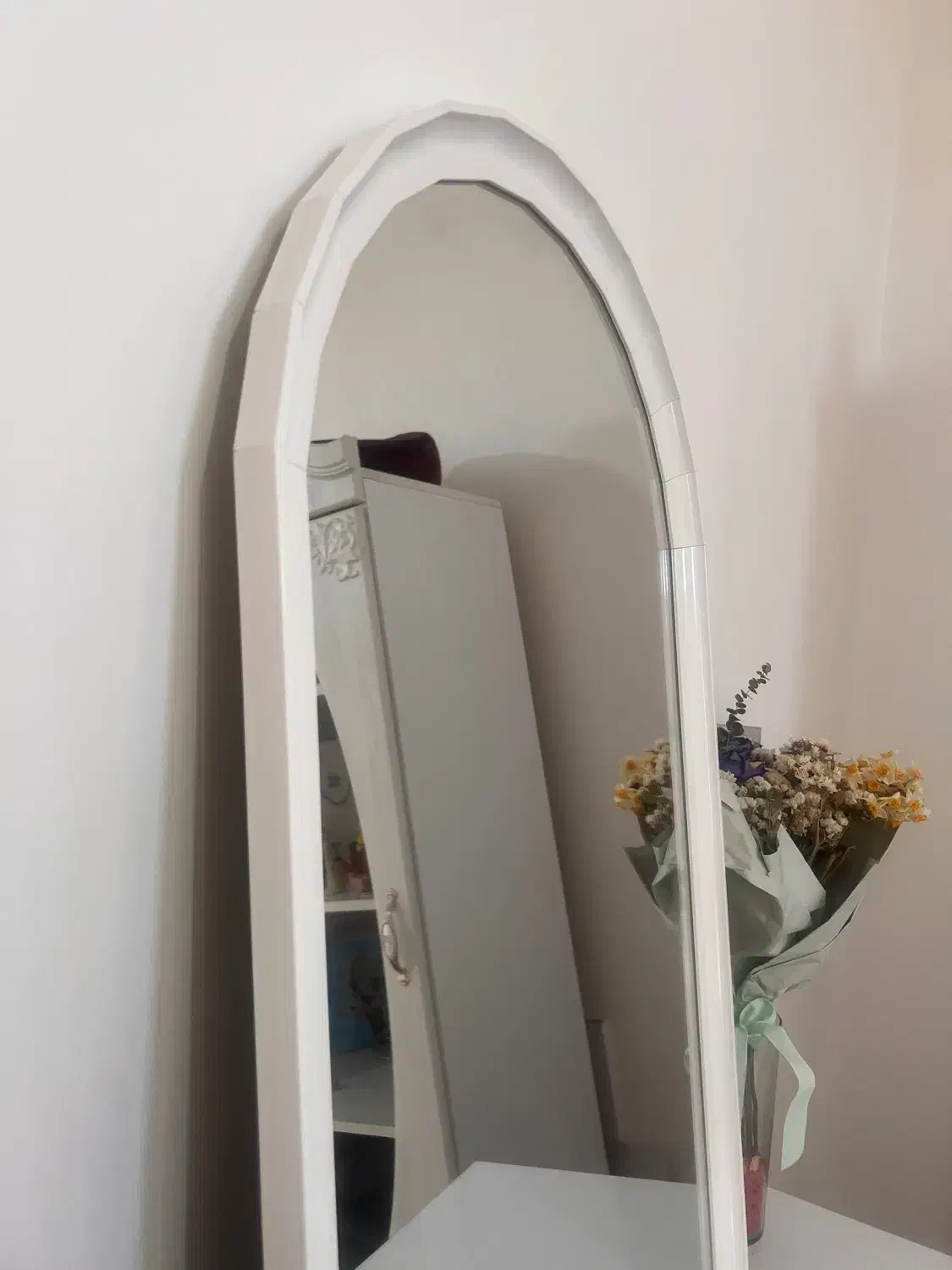 آینه نو|آینه|شیراز, ابیوردی|دیوار