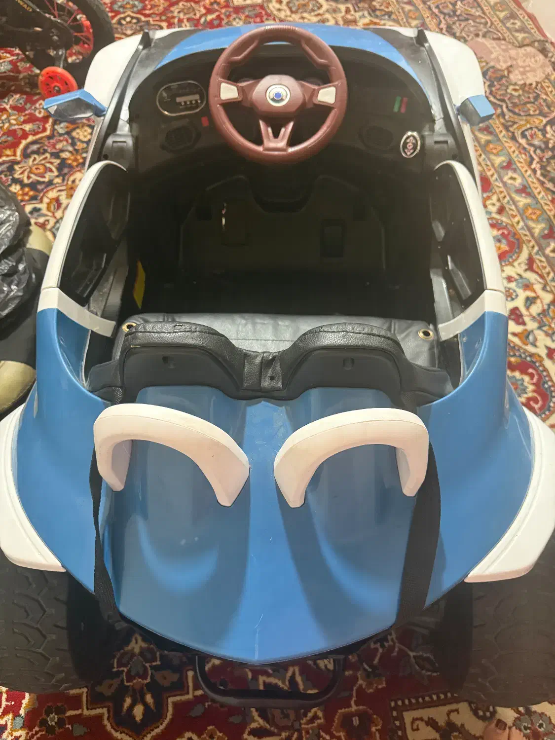 ماشین شارژی|اسباب‌بازی بچه|بندرعباس, |دیوار