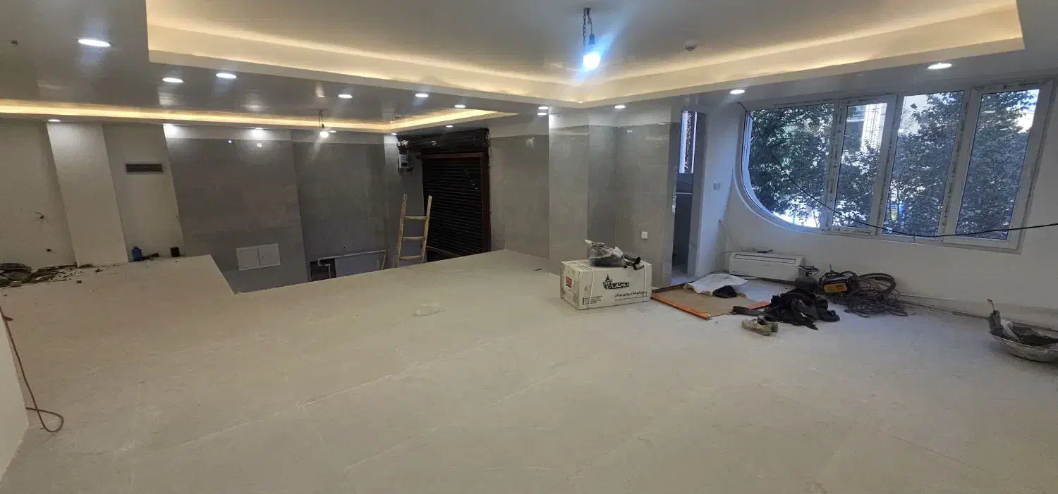 40متر تجاری 70متر بالکن بر جهانبینی|اجارهٔ مغازه و غرفه|قم, جهان بینی|دیوار