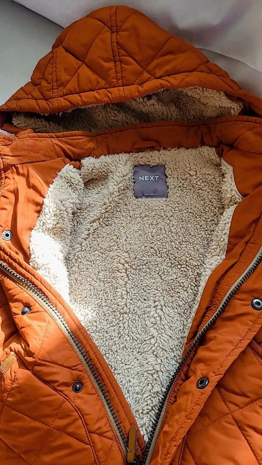 لباس کودک|کفش و لباس بچه|رشت, دباغیان|دیوار