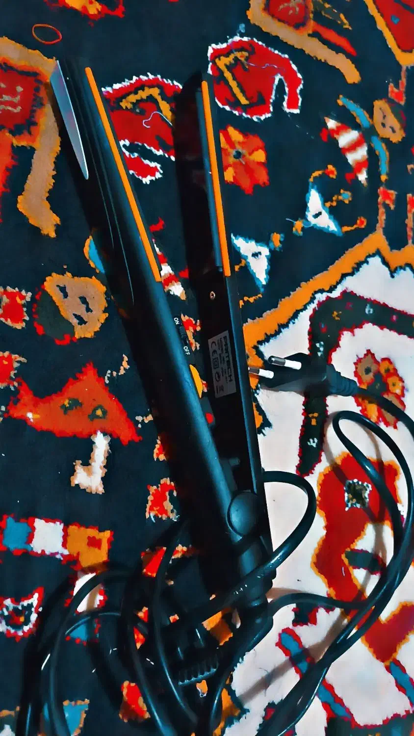 موصاف کن|آرایشگاه و سالن‌های زیبایی|سلماس, |دیوار