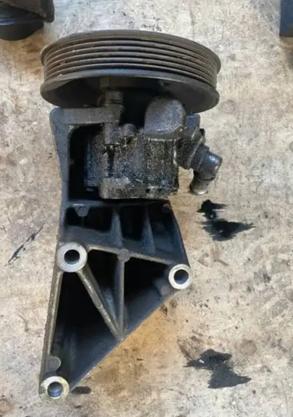 جعبه فرمان هیدرولیک ترانسپورتر T4|قطعات یدکی و لوازم جانبی|تهران, ورزشگاه آزادی|دیوار