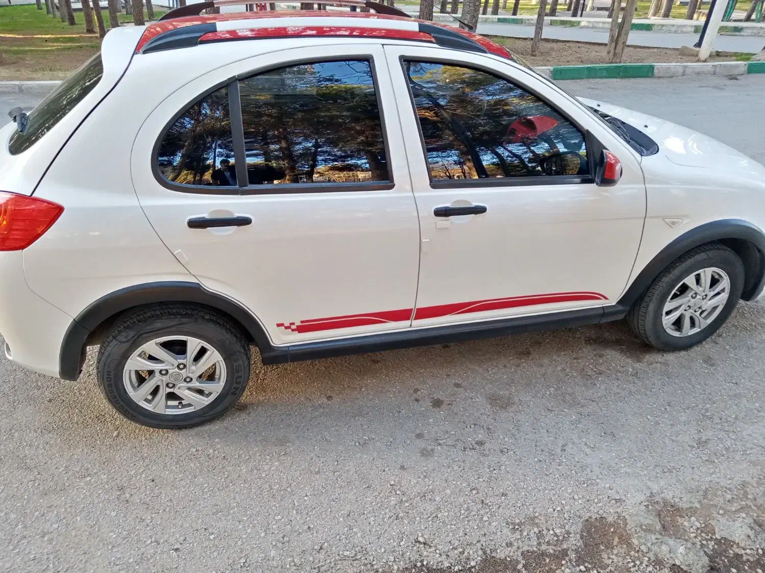 کوییک Rمدل۱۴۰۱بدورنگ|خودرو سواری و وانت|خرمآباد, |دیوار