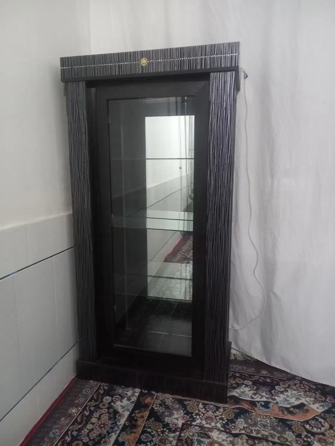 دکور سالم شیک بدون خط و خش|بوفه، ویترین، کنسول|لردگان, |دیوار