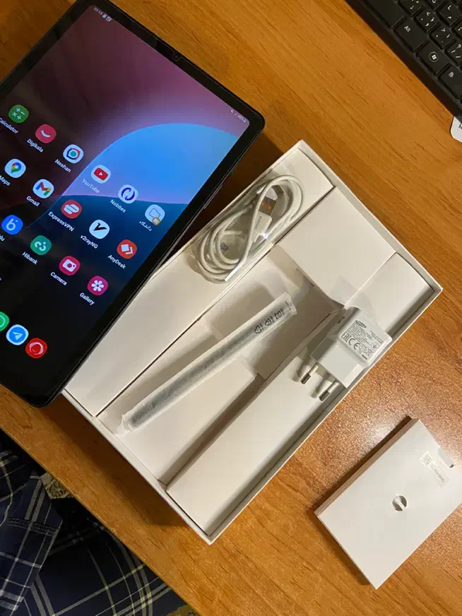 تبلت سامسونگ s6 lite سالم در حد نو سیم کار خور|تبلت|اصفهان, آبشار|دیوار