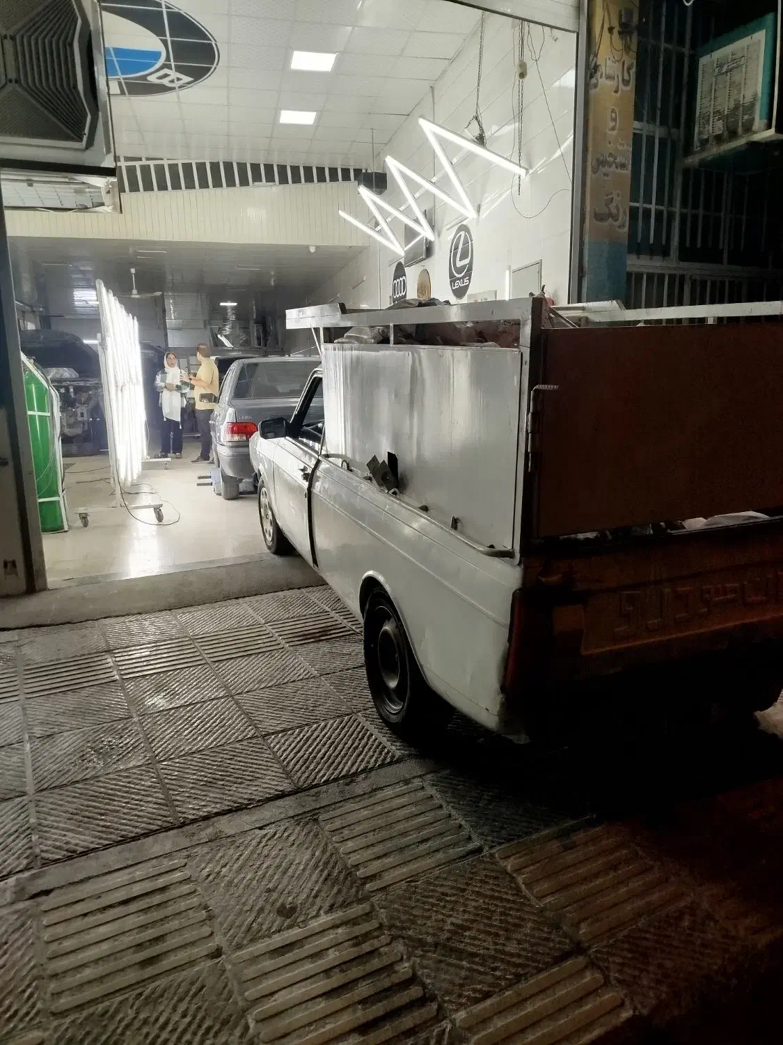 پیکان وانت|خودرو سواری و وانت|یزد, |دیوار