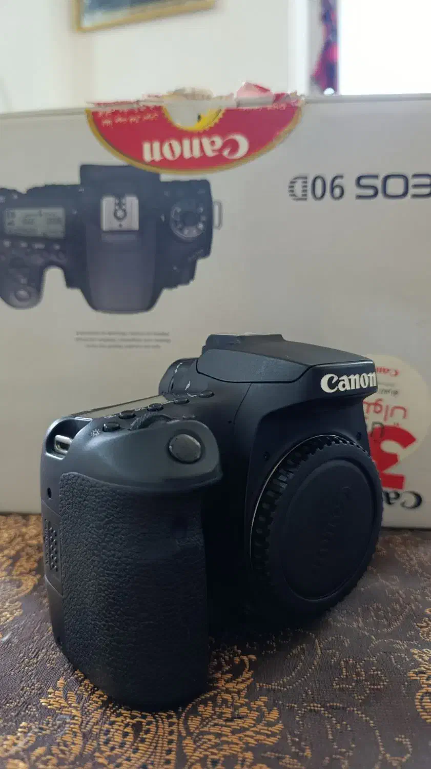 90Dcanon در حد نو با گارانتی|دوربین عکاسی و فیلم‌برداری|رضوانشهر, |دیوار