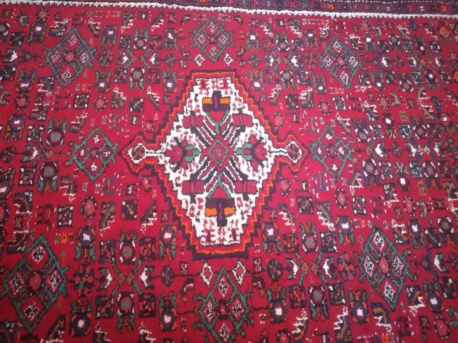 فرش دستباف حسین آباد.سالم|فرش|اصفهان, بهارستان|دیوار