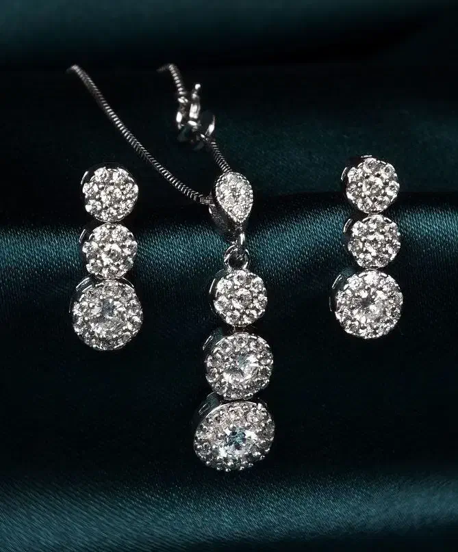 نیمست نقره زنانه و دخترانه مدل فلاور|جواهرات|تبریز, |دیوار