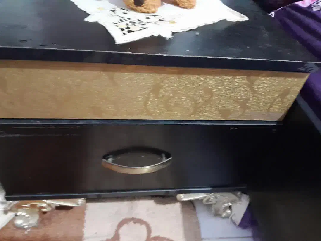 سرویس خواب|تخت و سرویس خواب|لاهیجان, کوی خزر|دیوار