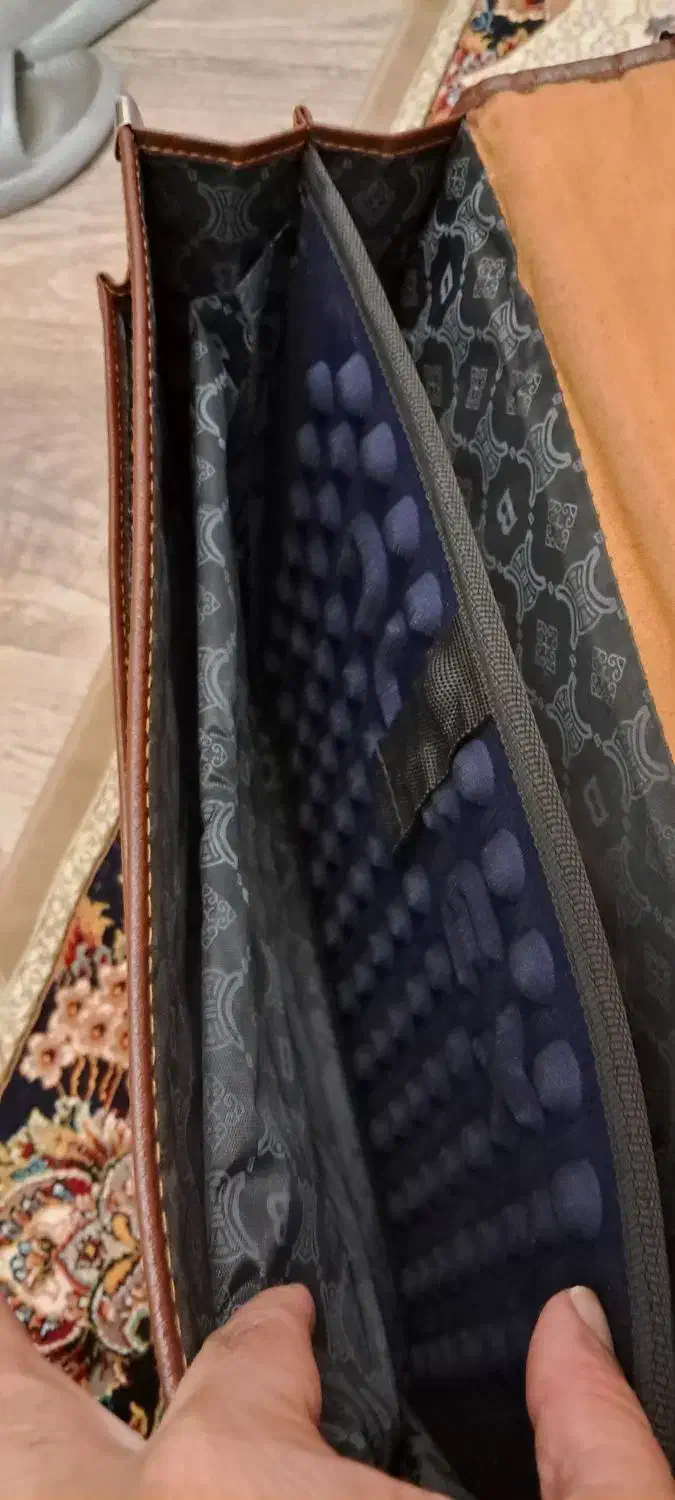 کیف|کیف، کفش، کمربند|مشهد, هنرستان|دیوار