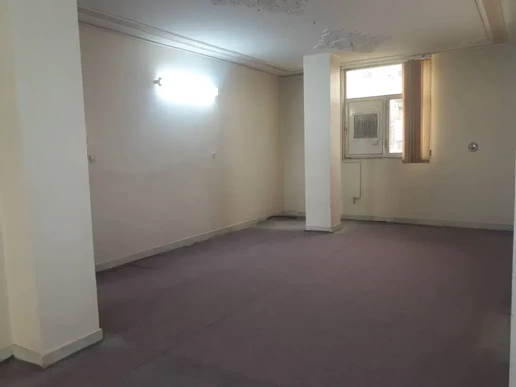 فروش آپارتمان ۸۰متری ۲خوابه|فروش آپارتمان|شاهین‌شهر, شهرک گلدیس|دیوار